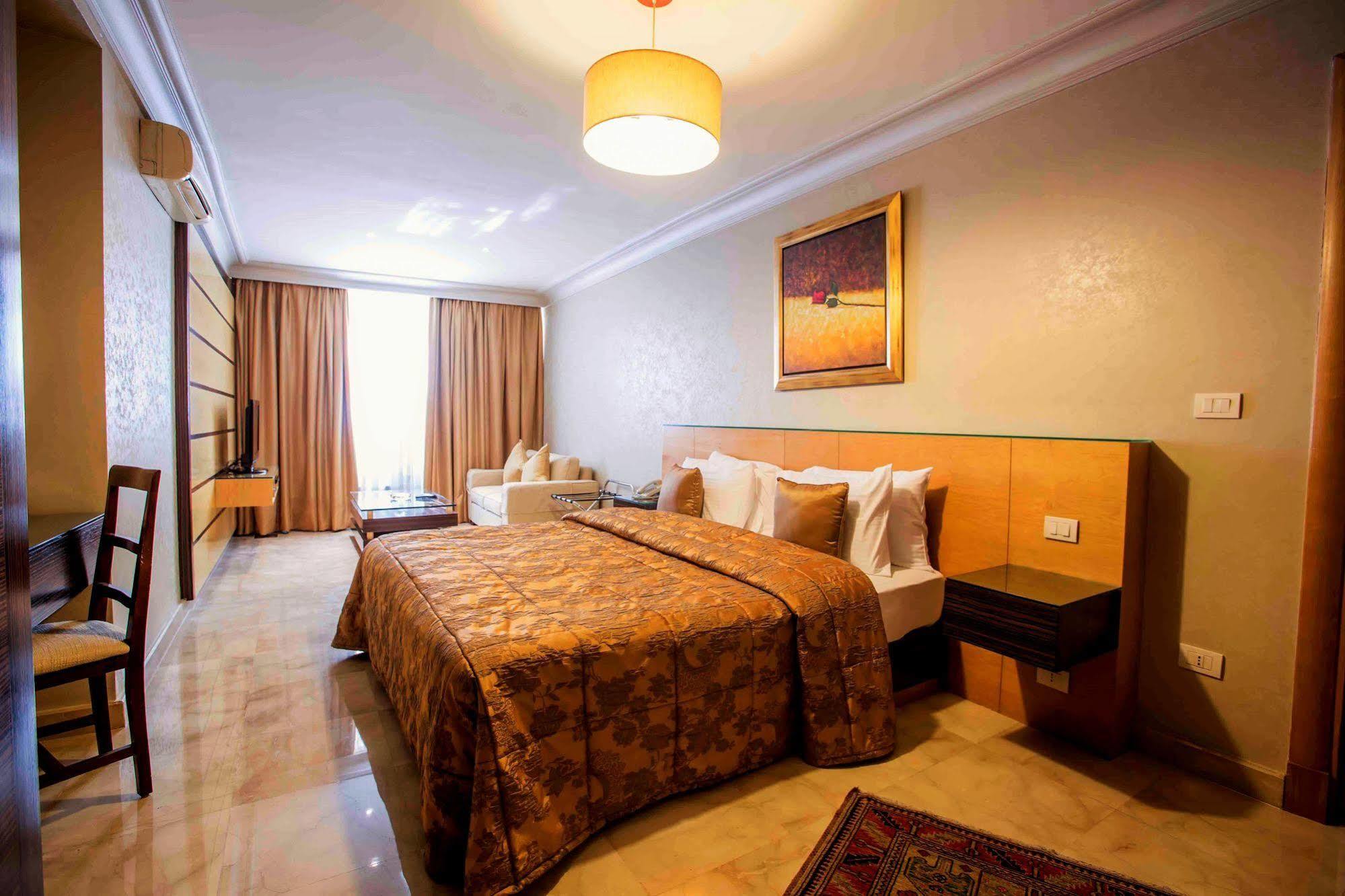 Apartamento Lahoya Garden Beirut Exterior foto